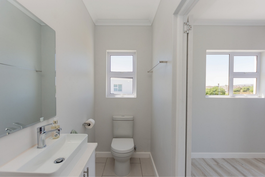 3 Bedroom Property for Sale in Country Club Western Cape